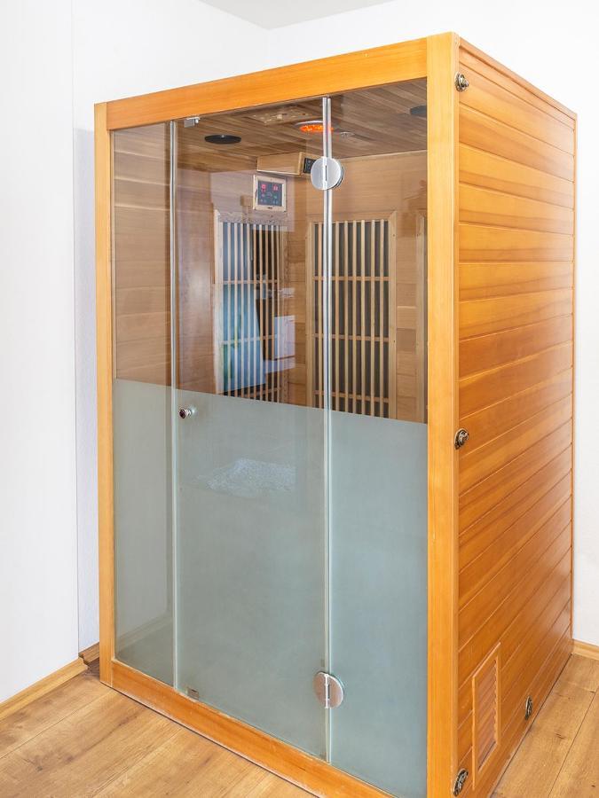Wetzendorf Traumferienhaus Xxl Ortner מראה חיצוני תמונה